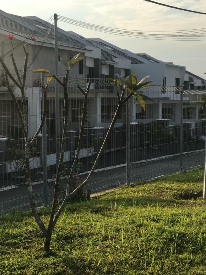 Ipoh Water Front City Homestay Exterior foto